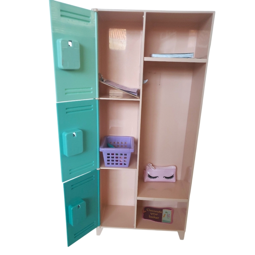 Our Generation Classroom Cool School Locker Accessory Set for 18 Dolls